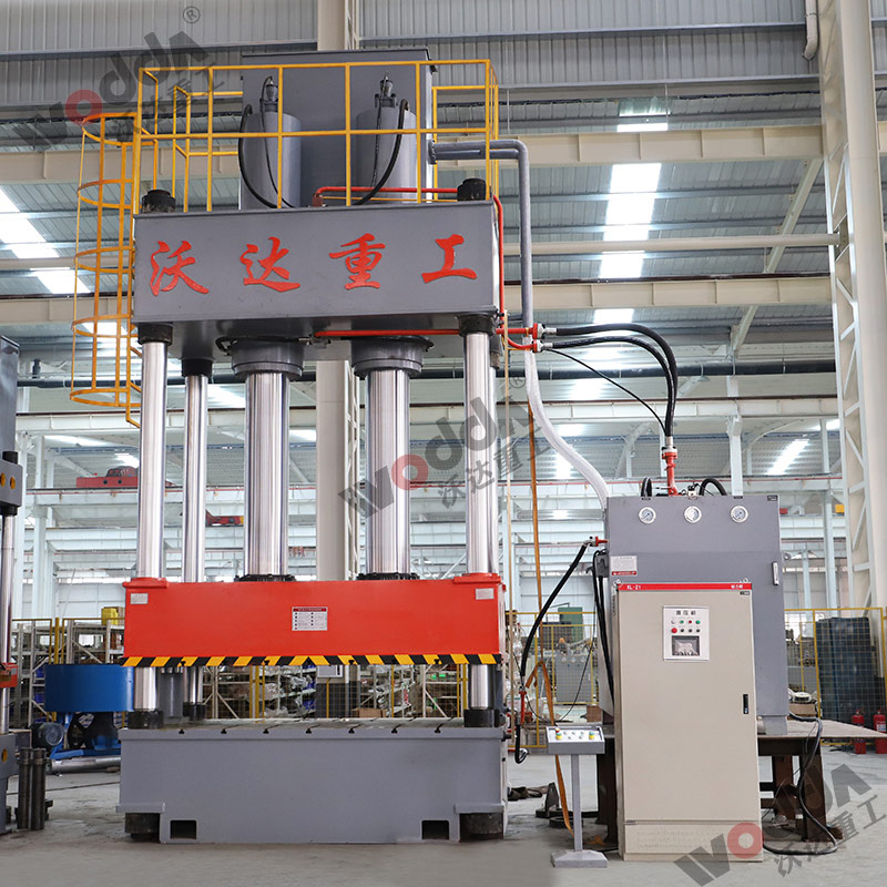 四柱液壓機廠家什么牌子好? 四柱液壓機廠家什么牌子好?