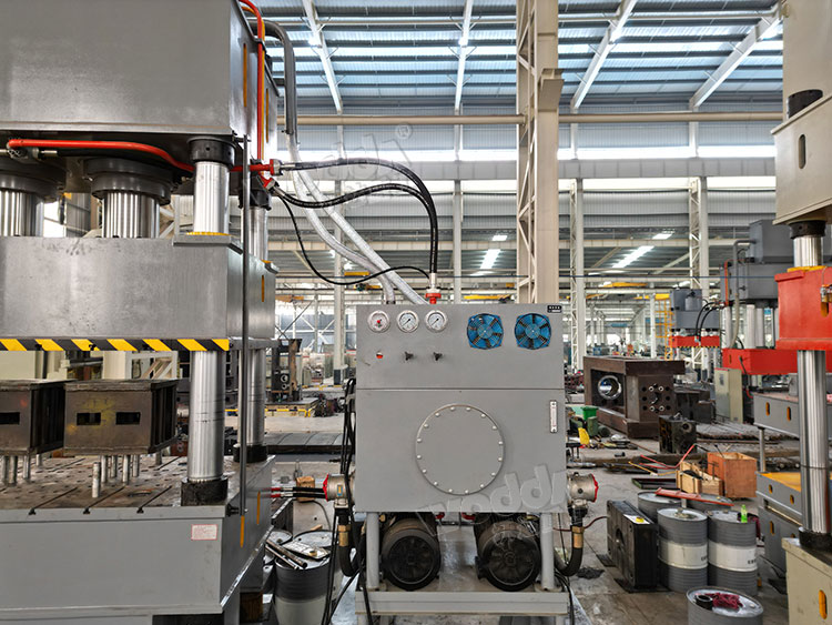 動(dòng)力系統(tǒng) 動(dòng)力系統(tǒng)