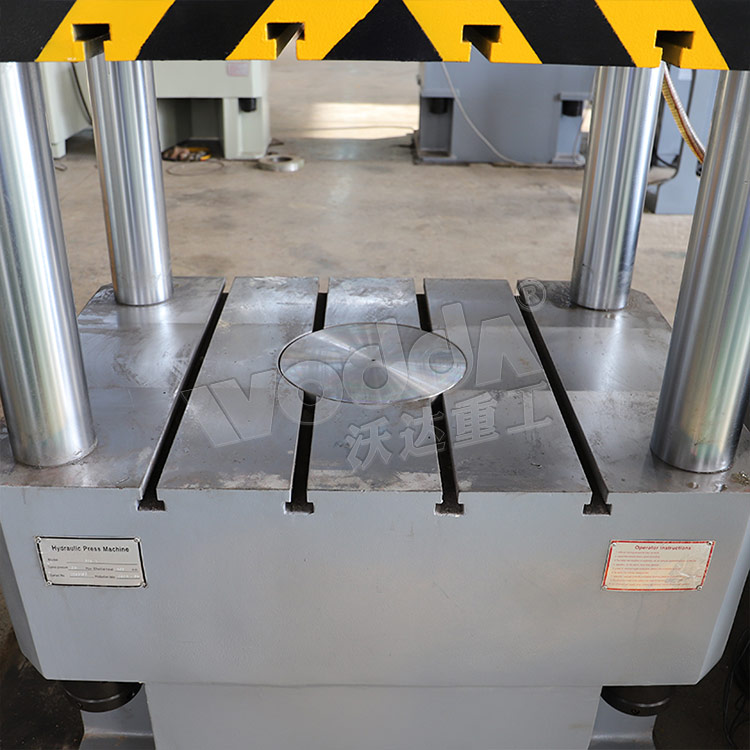 工作臺(tái)及下頂缸 工作臺(tái)及下頂缸