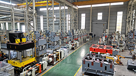 zp-9 液壓機(jī)械生產(chǎn)廠家車間