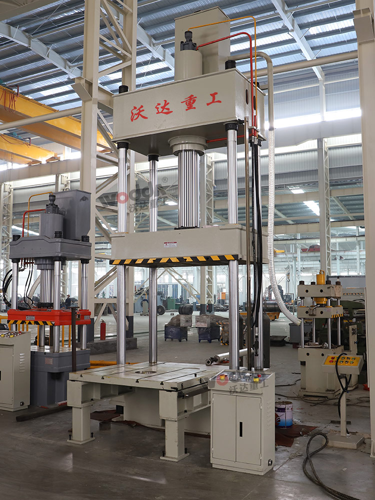 200噸電極定子轉(zhuǎn)子壓裝液壓機(jī) 200噸電極定子轉(zhuǎn)子壓裝液壓機(jī)