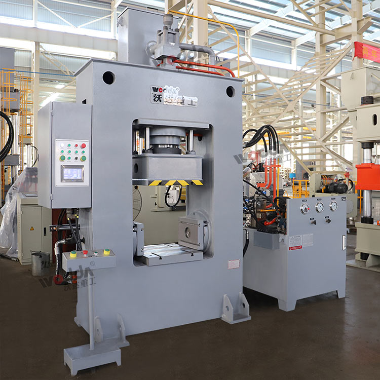 160噸龍門(mén)框式壓力機(jī) 160噸龍門(mén)框式壓力機(jī)