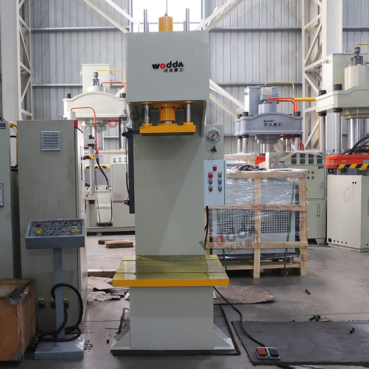 10噸單柱液壓機 10噸單柱液壓機