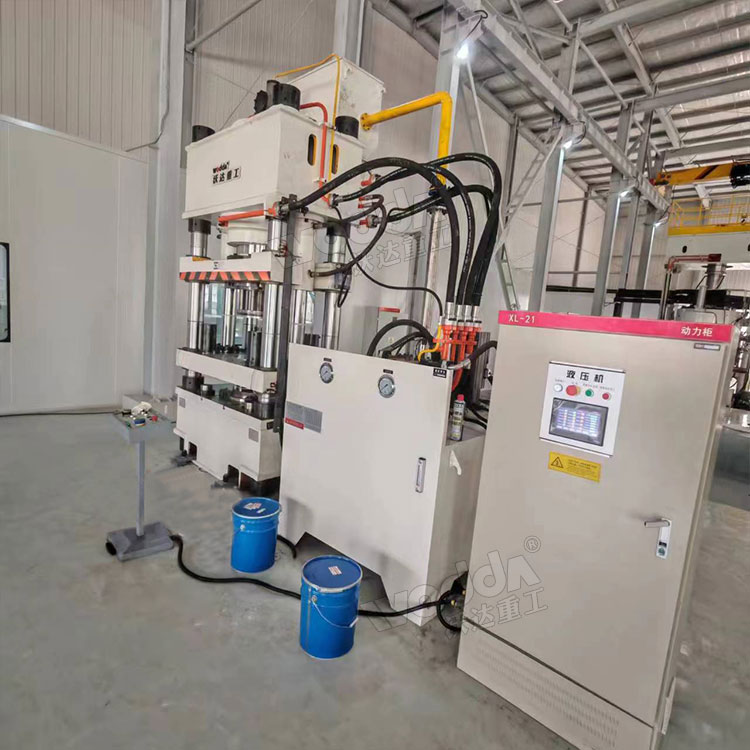 630噸粉末成型液壓機 630噸粉末成型液壓機