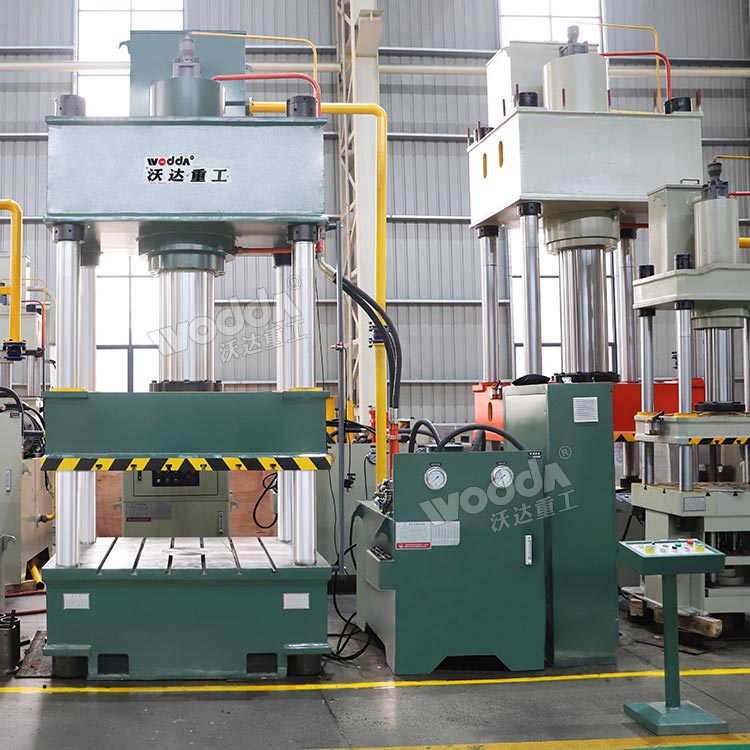 315噸四柱液壓機 315噸四柱液壓機