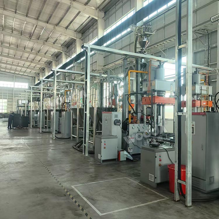 200噸石墨粉末成型液壓機(jī)客戶(hù)車(chē)間現(xiàn)場(chǎng) 200噸石墨粉末成型液壓機(jī)客戶(hù)車(chē)間現(xiàn)場(chǎng)