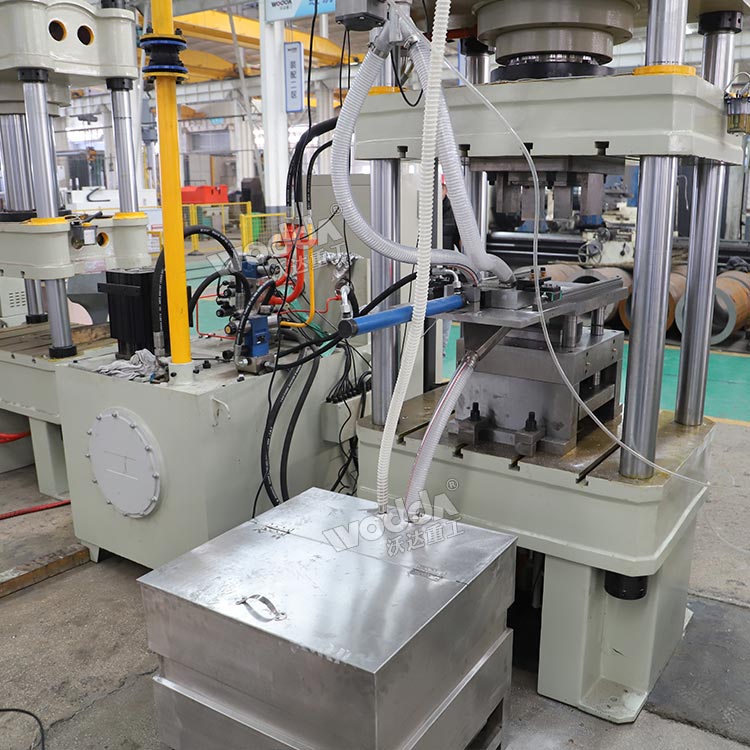 上料提升機(jī) 上料提升機(jī)