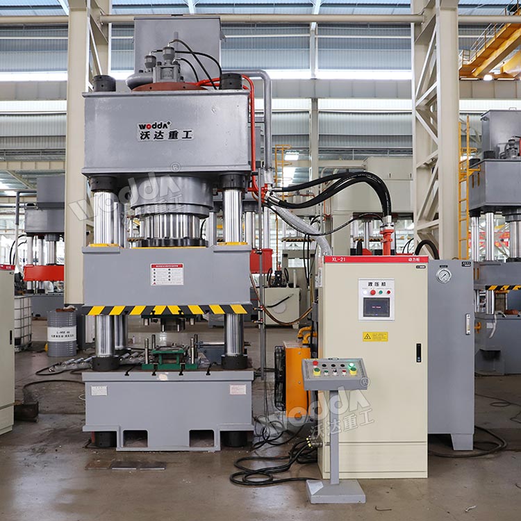 四柱式錨桿托盤液壓機(jī) 四柱式錨桿托盤液壓機(jī)