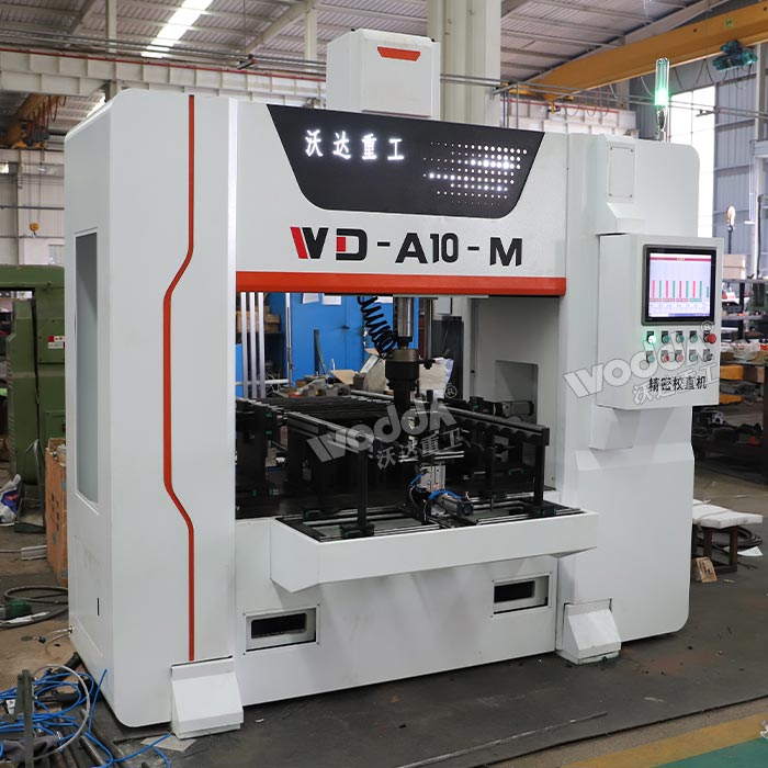 10噸龍門(mén)式校直機(jī) 10噸龍門(mén)式校直機(jī)