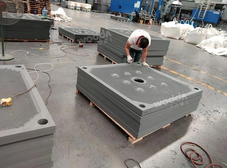 聚丙烯壓濾板.jpg 聚丙烯壓濾板.jpg