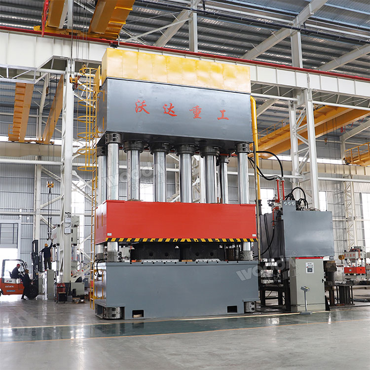 2500噸四柱液壓機 2500噸四柱液壓機