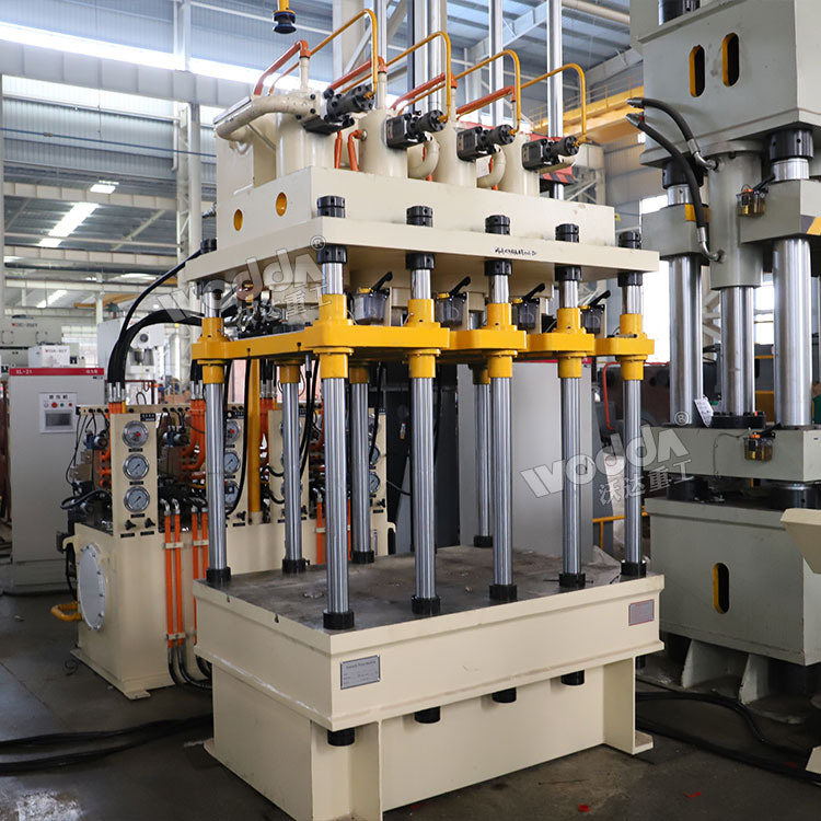 180噸多工位液壓機 180噸多工位液壓機