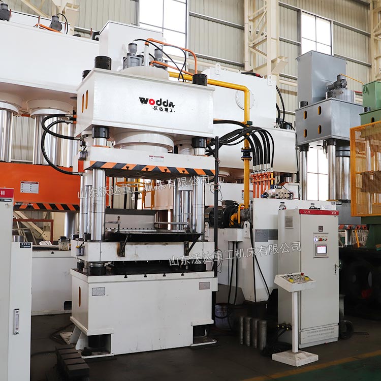 500噸粉末壓塊機 500噸粉末壓塊機