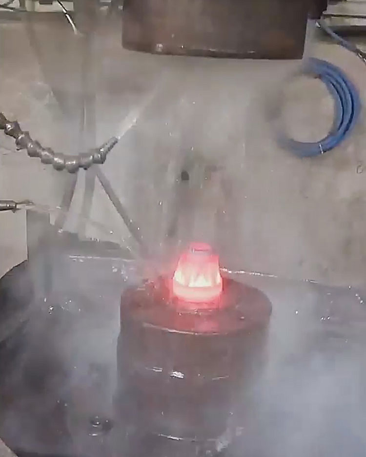 熱壓過程 熱壓過程